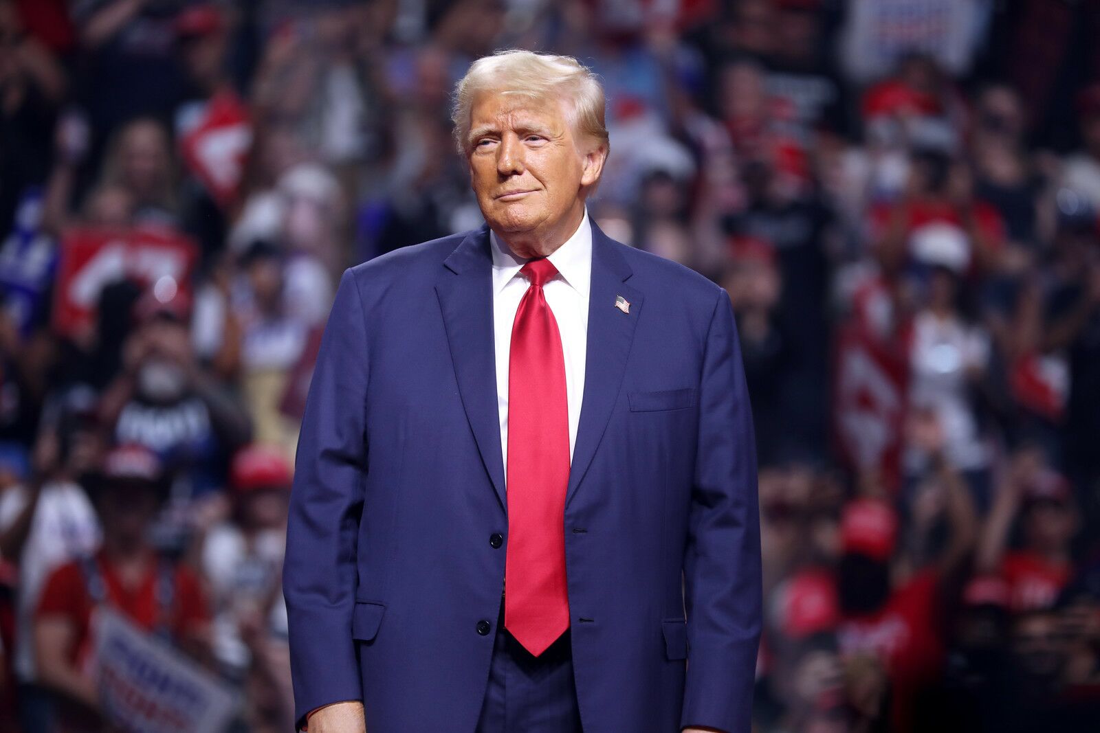 “You should be careful.” Trump and top Iranian adviser exchange threats amid protests