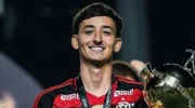 Flamengo: quem é Carbone, expulso contra o Volta Redonda? image