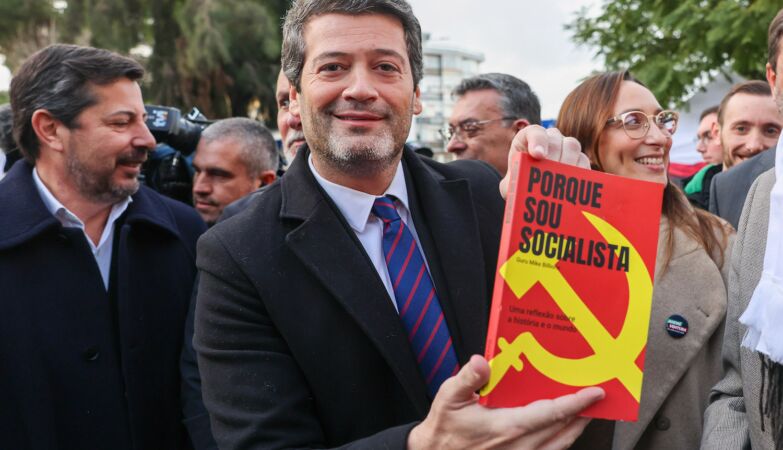 Vote for Ventura to stop Chega. “It’s very risky”