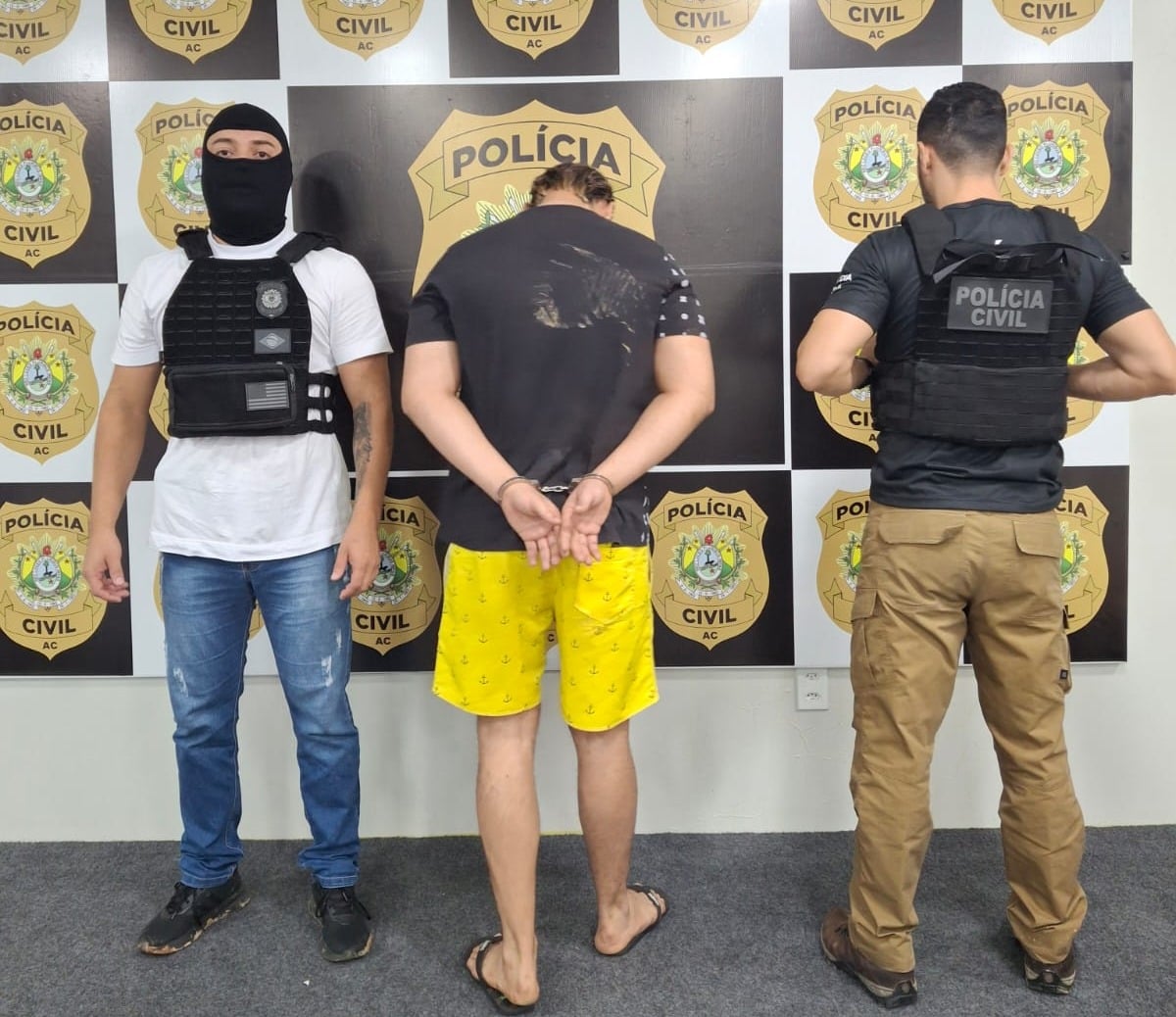 After mocking the police on social media, 'DJ' is arrested for threatening his ex-partner