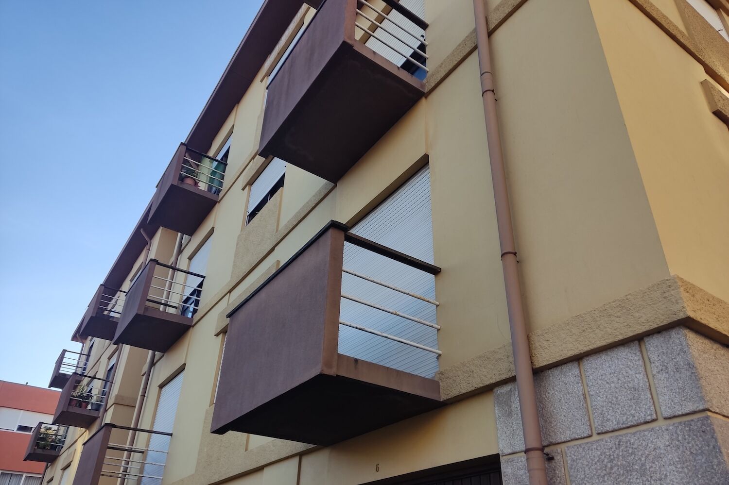 Loans to buy a house are getting cheaper