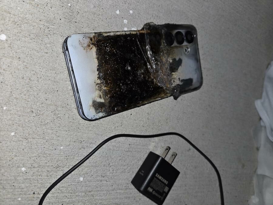 Another Samsung Galaxy S25 Plus explodes when charging overnight. Smartphone owner went to hospital