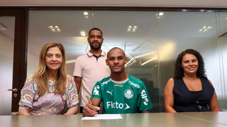 Eduardo Conceição: valor da multa e contrato com o Palmeiras image