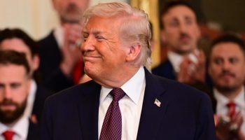 On CNN they point out the real reason Trump is looking for with Greenland: "It could be 'Trumpland'"