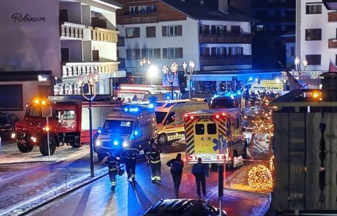 Εκρηξη στο Κραν Μοντανά: Φόβοι για 40 νεκρούς, πάνω από 100 οι τραυματίες – Πρώτα σενάρια για τα αίτια