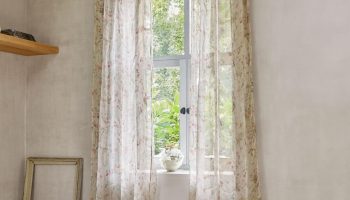 Interior zone Spring 2026 at LOBERON. Natural elegance, craftsmanship and romantic lightness