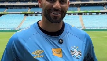 Acre goalkeeper Weverton is presented by Grêmio and sends a message to the Tricolor fans; watch