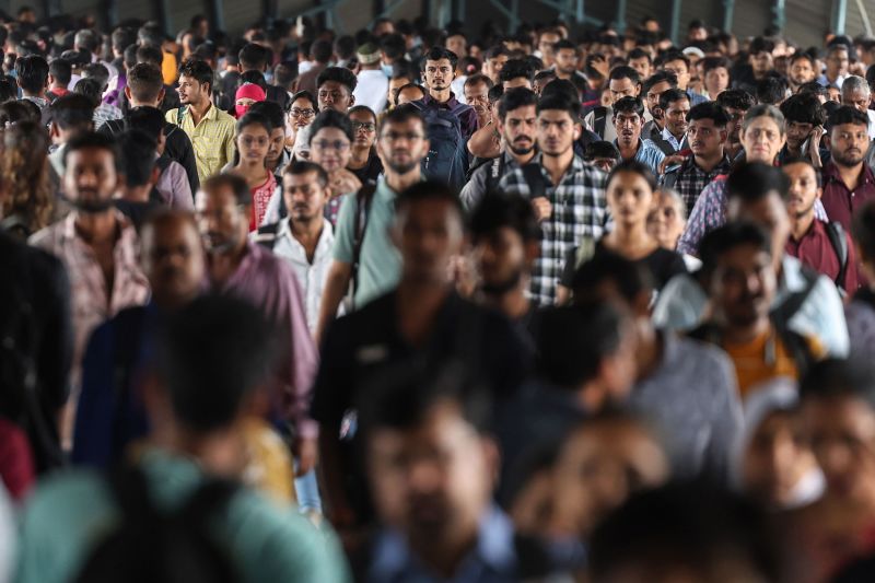 In this country, deliveries can reach your home in less than ten minutes. And there are many couriers fed up with this