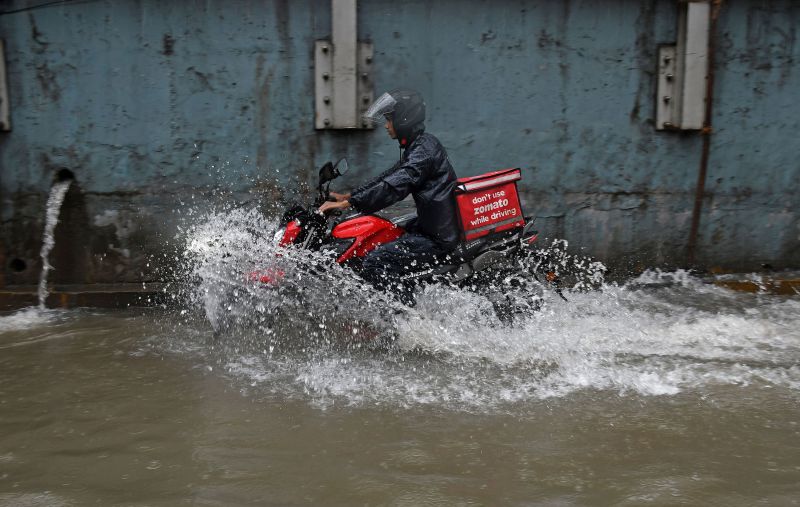 In this country, deliveries can reach your home in less than ten minutes. And there are many couriers fed up with this