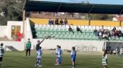 11-year-old boy admits he scored a goal with his arm and is applauded by everyone