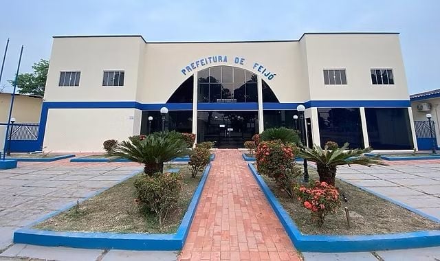 Registration for the Feijó Education selection process closes on the 11th; see available positions