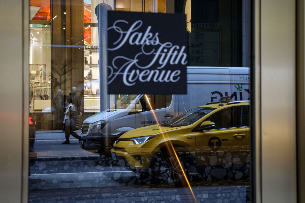 Saks, the luxury giant that collapsed