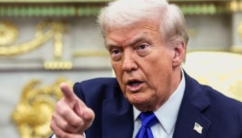 ΗΠΑ και ΝΑΤΟ σε κρίσιμο σημείο: Τραμπ συνεχίζει να πιέζει για Γροιλανδία