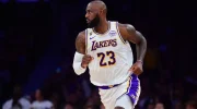 Lakers: LeBron James joga contra o Bulls hoje (26/01)? image