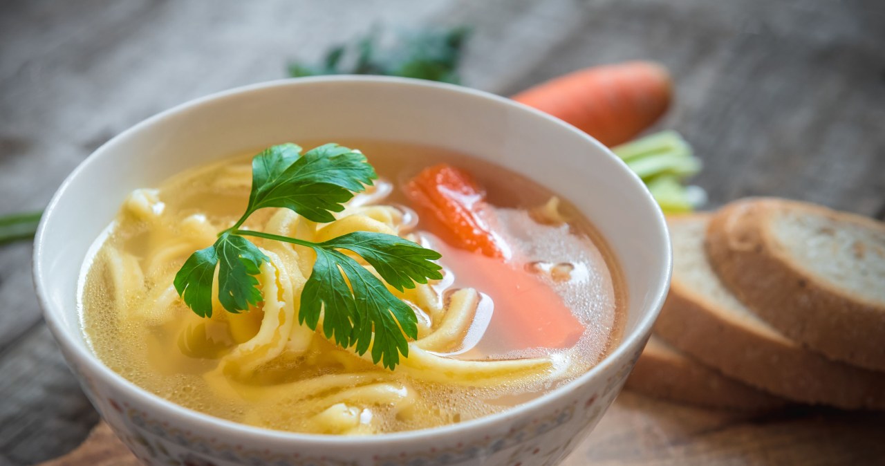 Many people make this mistake. This is why the broth loses its flavor