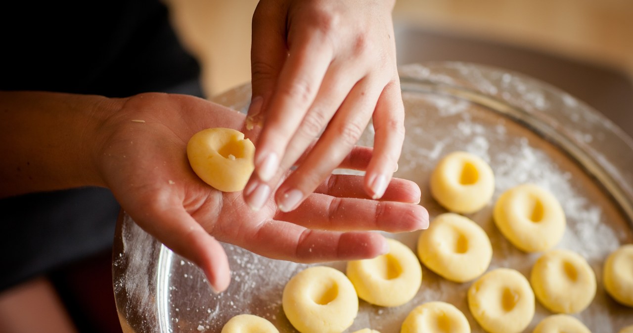 This makes the Silesian dumplings look rubbery. Many people make this mistake