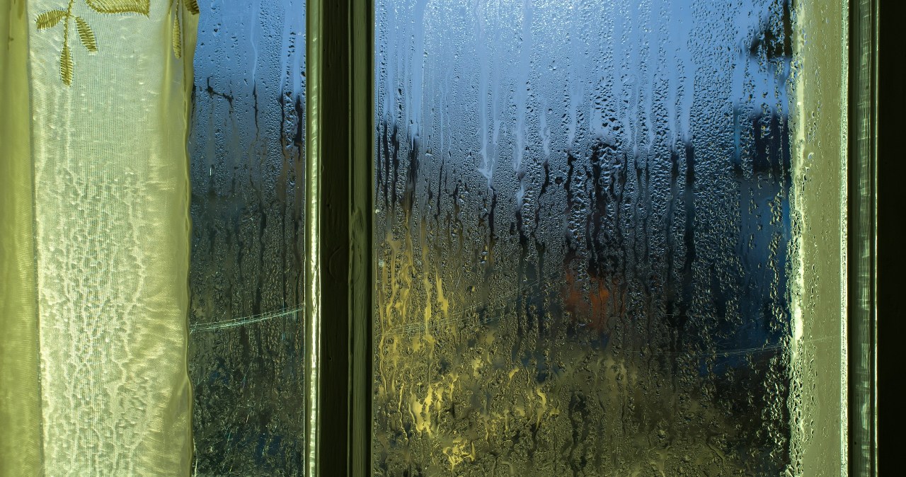 Windows still fog up from the inside despite heating? It's all because of this mistake