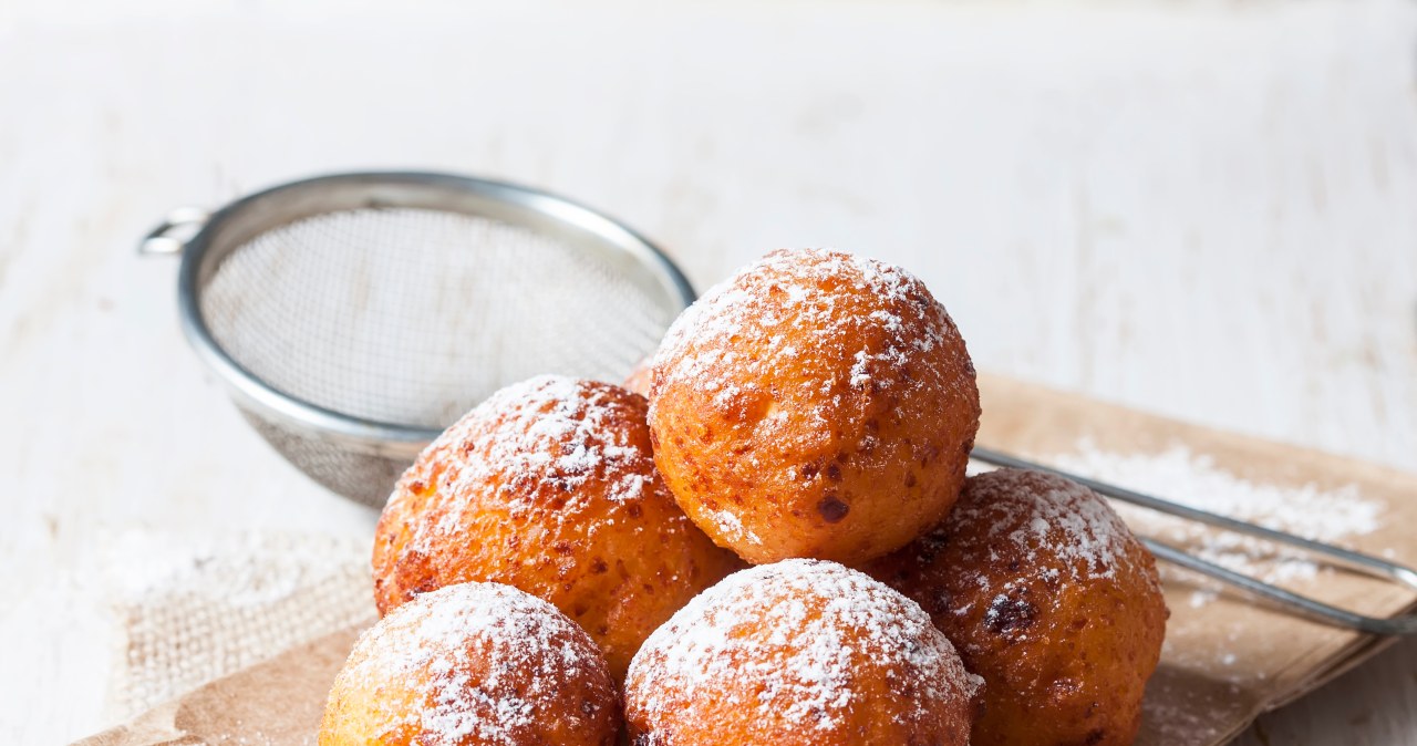 Ewa Wachowicz's mini donuts are heaven in your mouth. One ingredient does the job