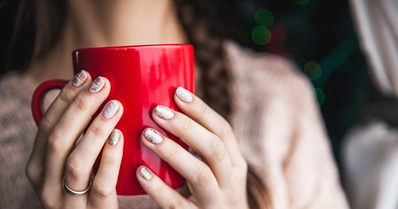 Tea with this addition warms you up better than a blanket. It delays aging and tastes divine