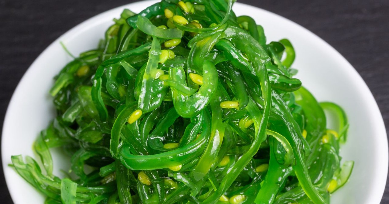 The Japanese way to look eternally young. Eat for a healthy heart, bones and a fast metabolism