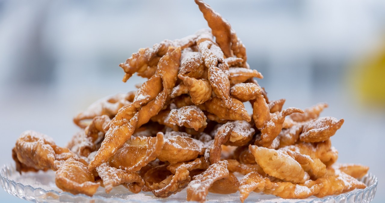 These faworki are second to none. One addition makes everyone want the recipe