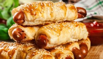 The best sausages wrapped in puff pastry. An idea for a simple snack