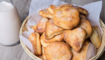 Our grandmothers and mothers ate these cookies. Simple, cheap and smells like childhood