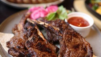 Delicate and aromatic meat with lots of protein. It inhibits the development of diabetes