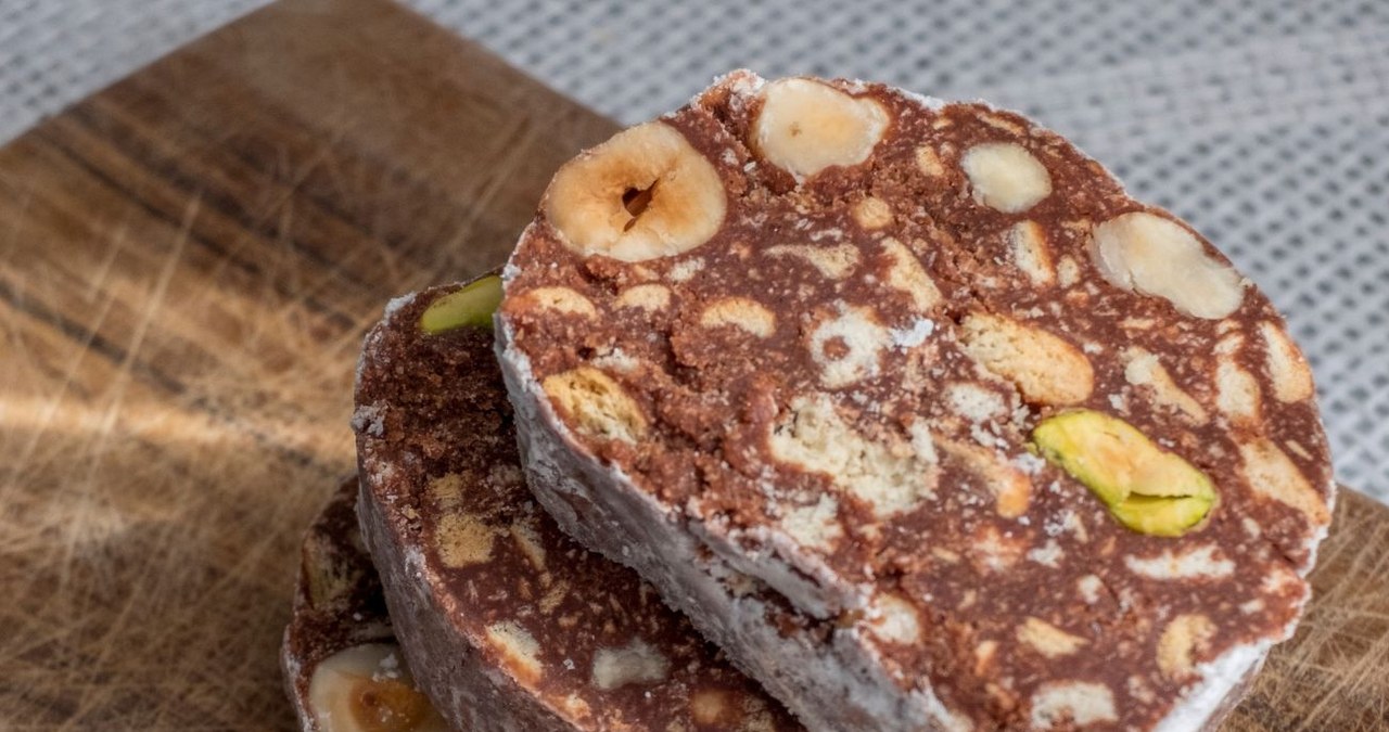 I make this incredibly delicious dessert from my grandmother's recipe. It brings back the taste and smell of childhood