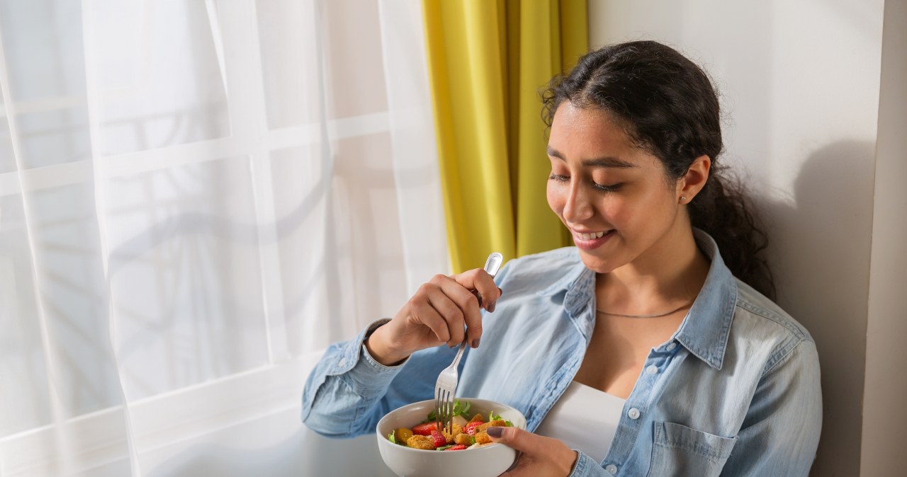 Hardly anyone remembers it, but it is a natural probiotic. Cleans the intestines like a broom