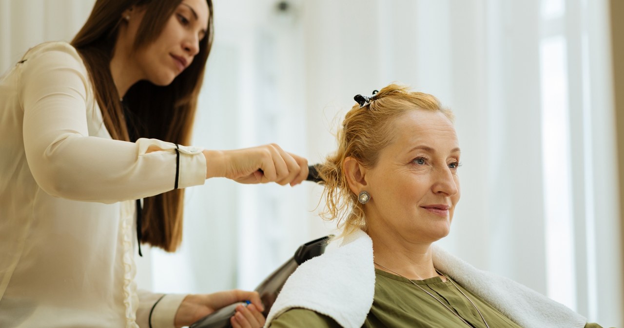 It takes years off and lifts the hair at the roots. Hit the jackpot after turning 60