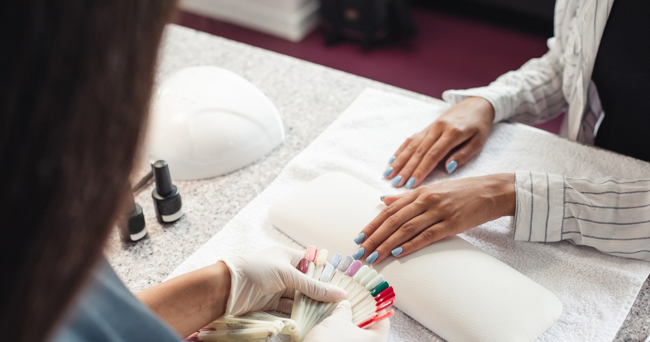 The new trend in manicure is already conquering salons. Perfect for spring