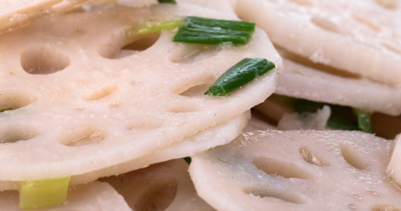 It hides a nutty flavor under its thick skin. You can use it to make healthy chips or a delicious salad