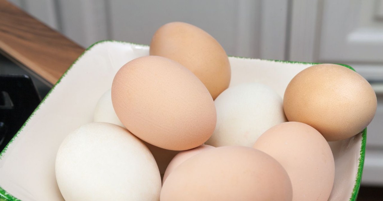 Neither on the refrigerator door nor in the box. Only eggs stored this way will stay fresh for a long time