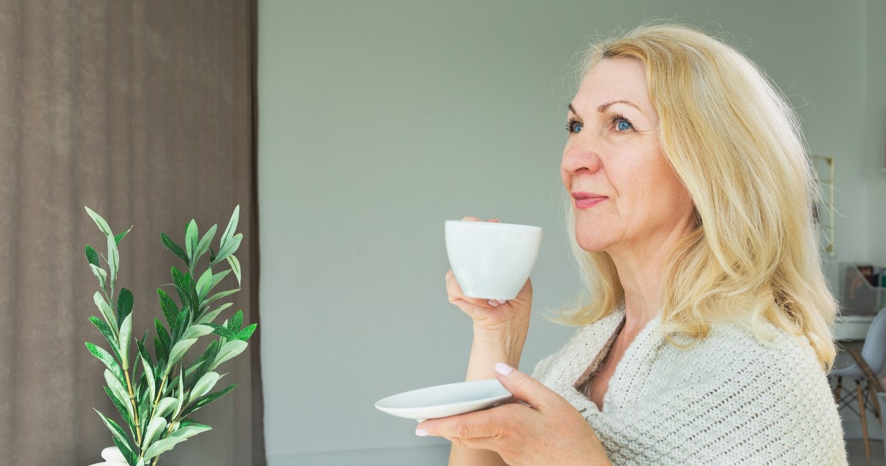 Koreans love this tea. It supports metabolism and helps take care of your figure