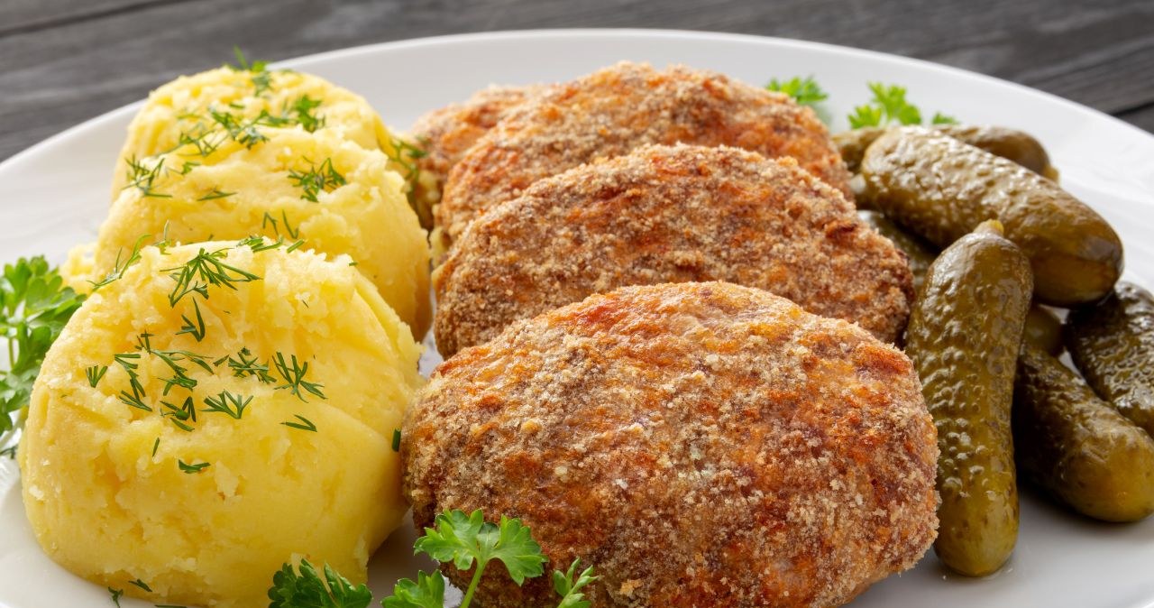 Classic minced meat is boring. Now I add a super healthy vegetable, they come out juicy as ever