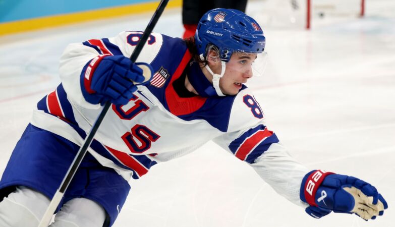 New US Olympic hero found his teeth on the ice rink