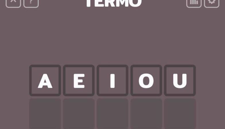 Bored on the subway? Here are 4 quick word games to stimulate your brain daily