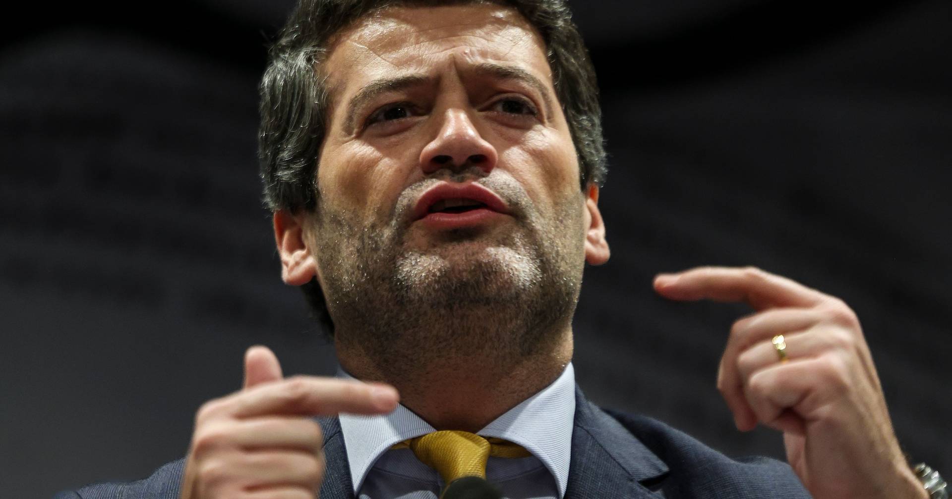 Ventura's appeal wants to annul the sentence that convicted him in the case of posters targeting the gypsy community