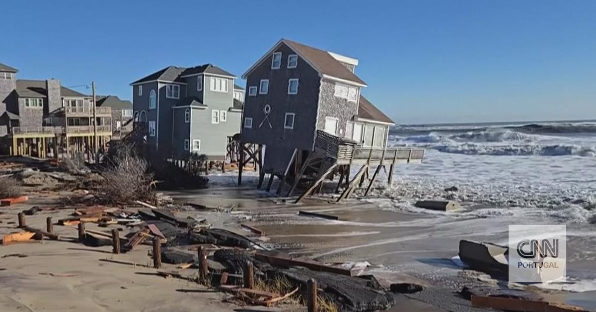 Like a house of cards: the collapse of a house when the tide rises in the USA