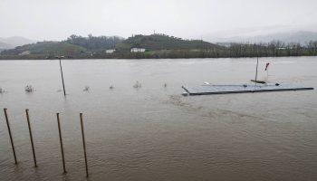 Bad weather forces 1,163 people to be displaced with more "preventive evacuations" expected