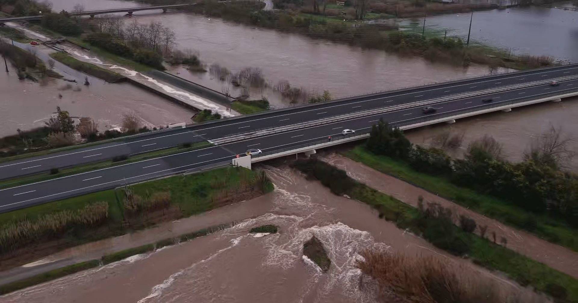 "The Mondego dikes were not designed to withstand extreme weather events"