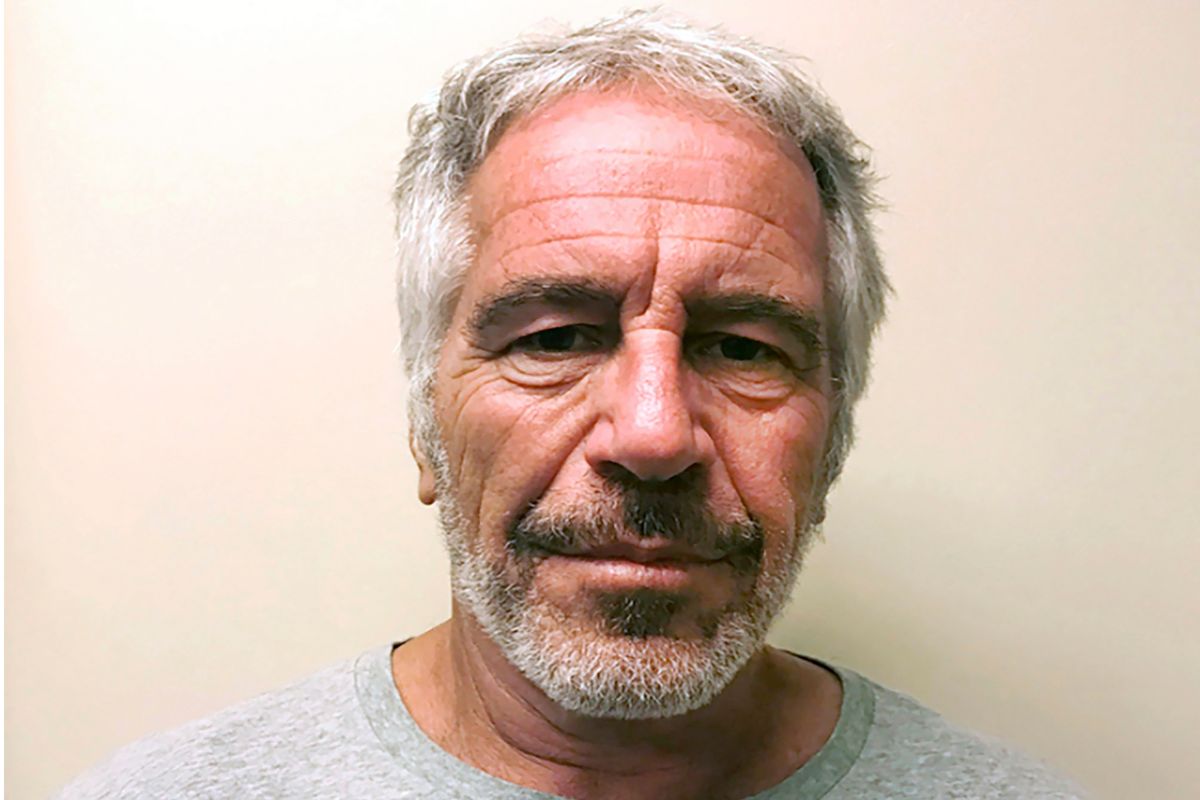 Jeffrey Epstein: Suicide or strangulation? Doctor turns everything upside down