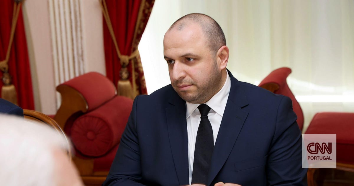 First day of trilateral peace talks was a "very tense" six hours