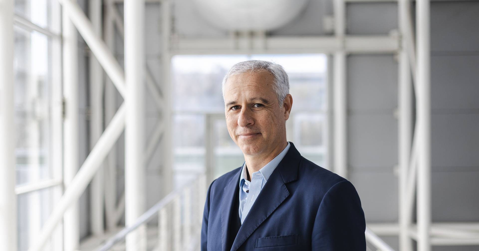 Pedro Gingeira do Nascimento: "We are specializing in a minimum wage country. They are one in four employees"