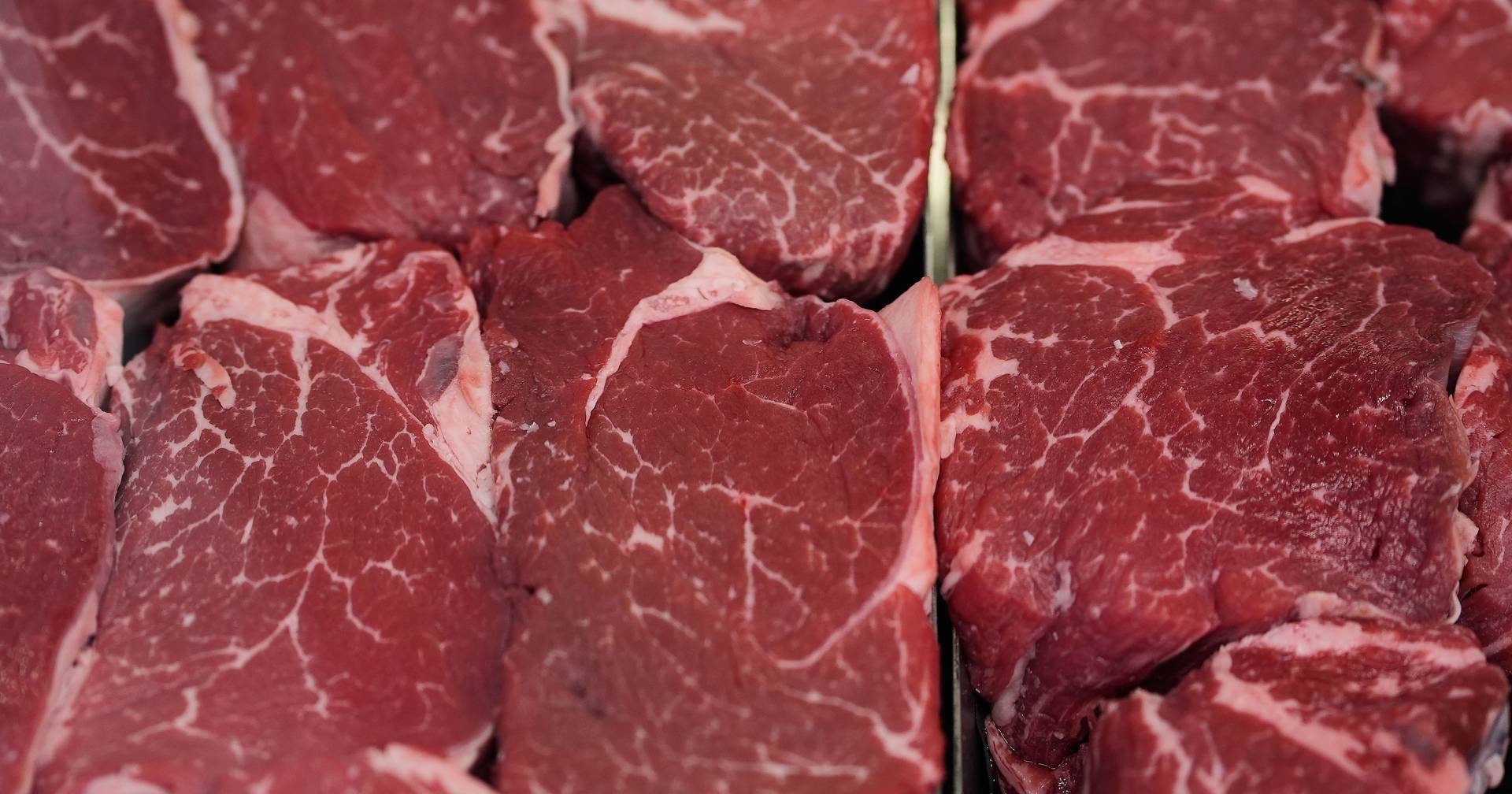 Beef doubles in price in four years: R$50 bought eight kilos, now it's not enough for four