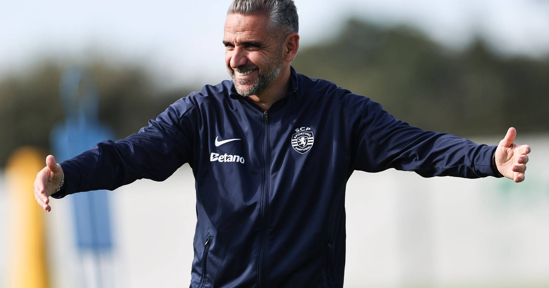 Rui Borges predicts "one of the most difficult games of the season" against Estoril