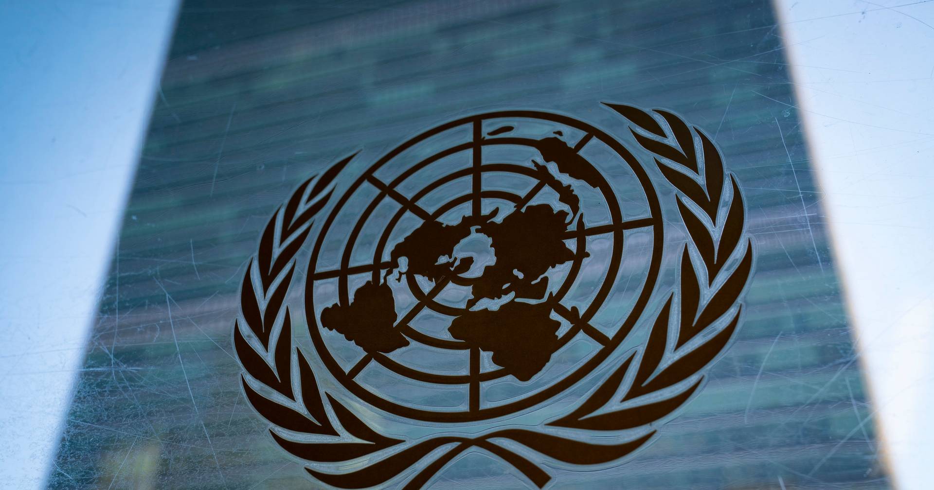 United Nations calls for "calm" and an end to violence between Pakistan and Afghanistan