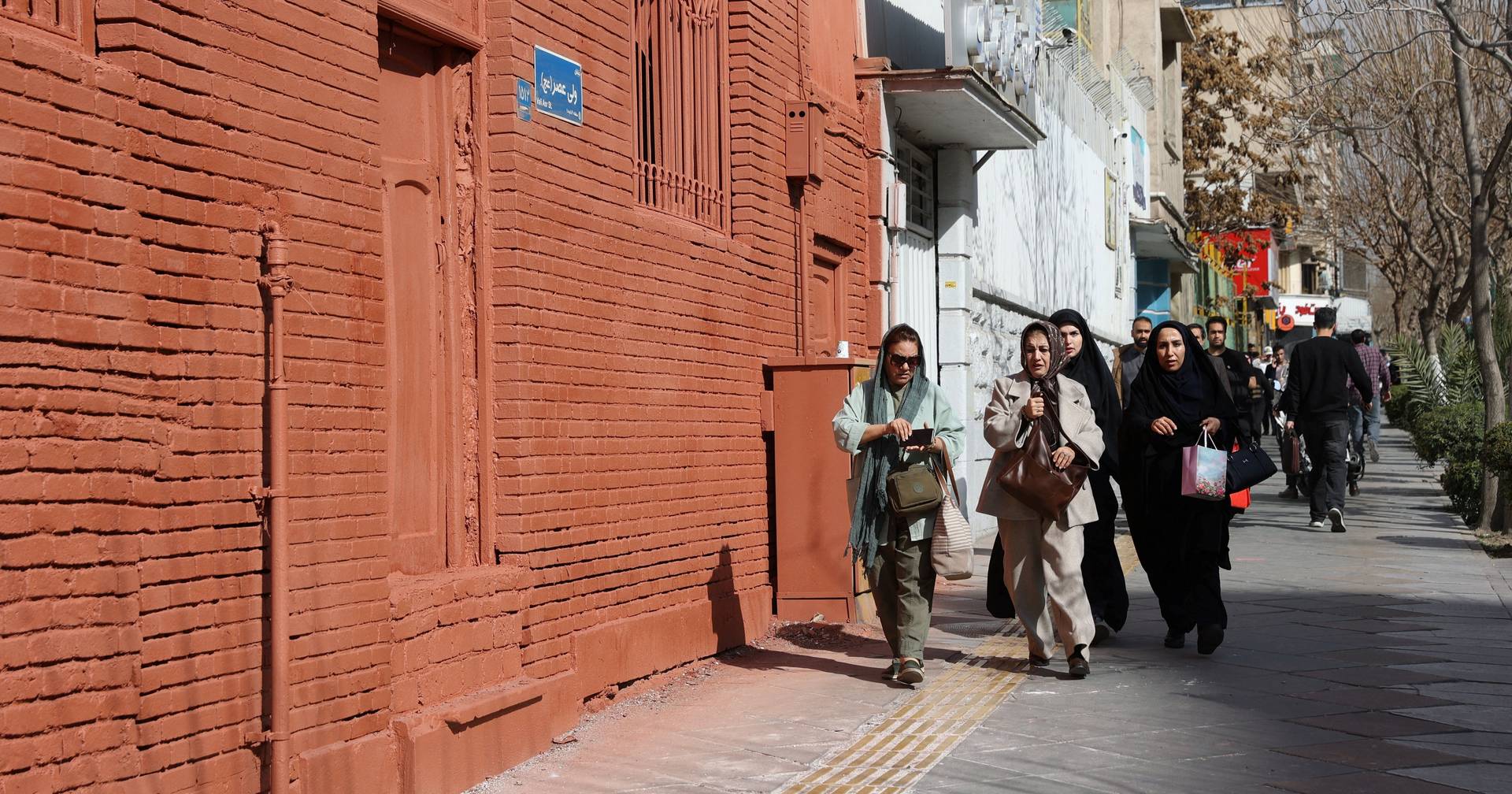 Blocked roads and rush to ATMs in Iran's capital