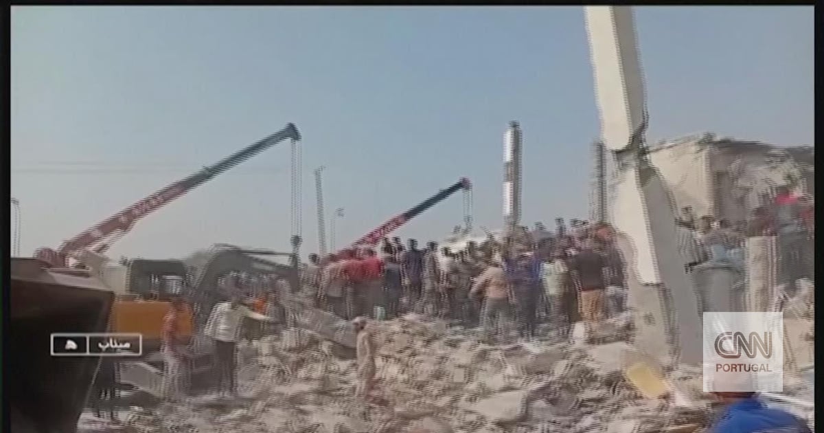 This is what a girls' school was like when it was hit by the US and Israel